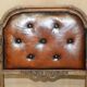 Fauteuil Chesterfield ancien restauré William IV en cuir