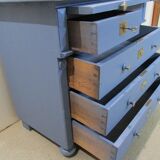 Former desk, dresser presentation