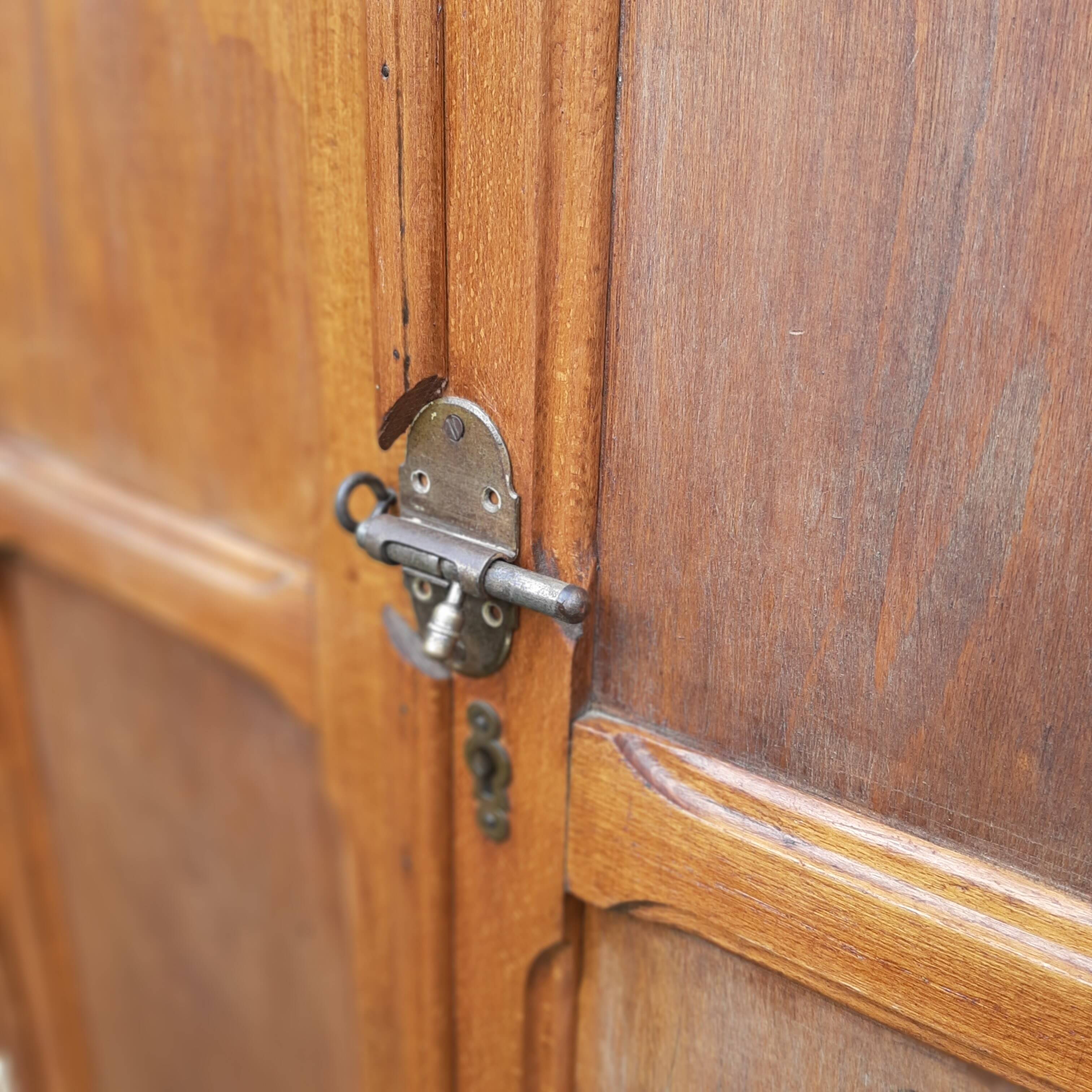 Parisian vintage wardrobe