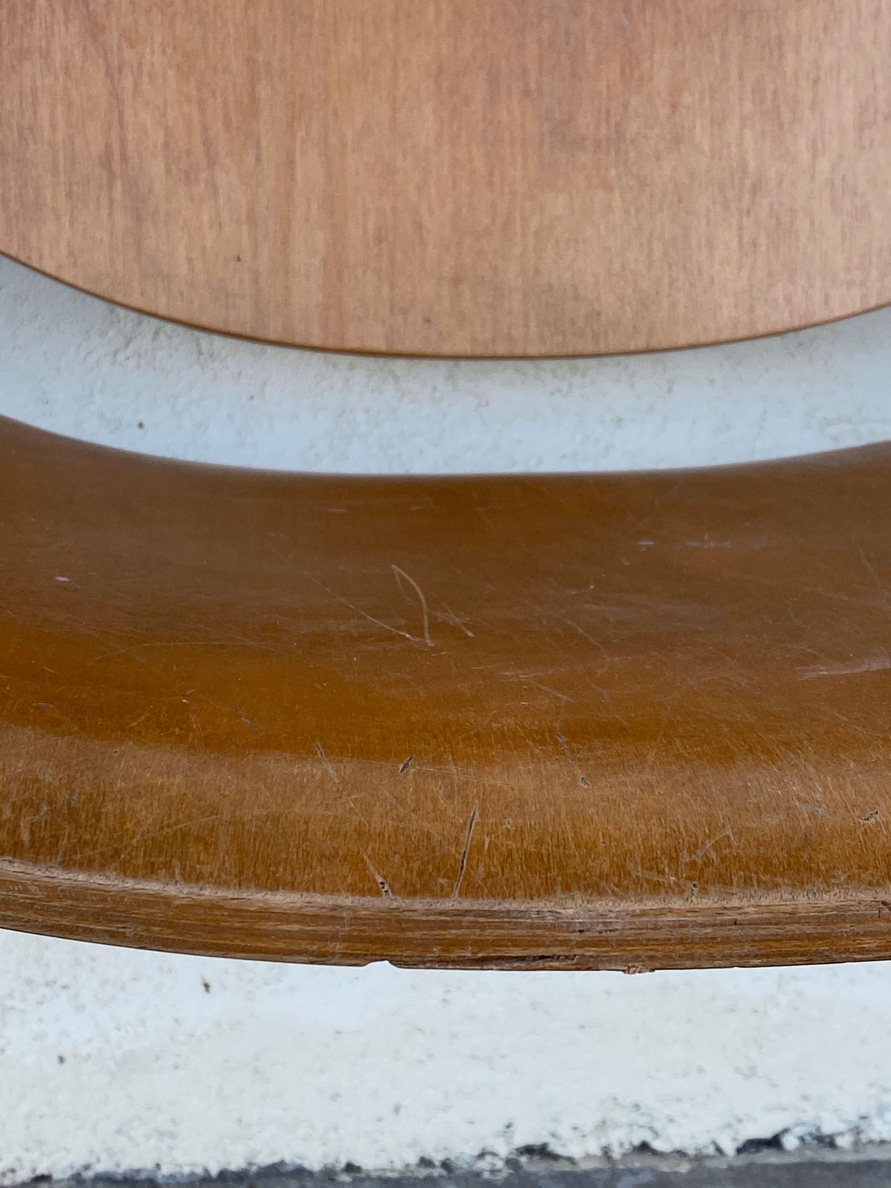 Castelli bench by Giancarlo Piretti