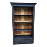 Bookcase / Shelf
