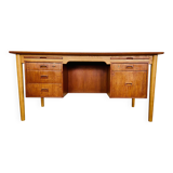 Vintage Danish desk in teak and oak by Børge Mogensen for Søborg Møbelfabrik, 1960s.
