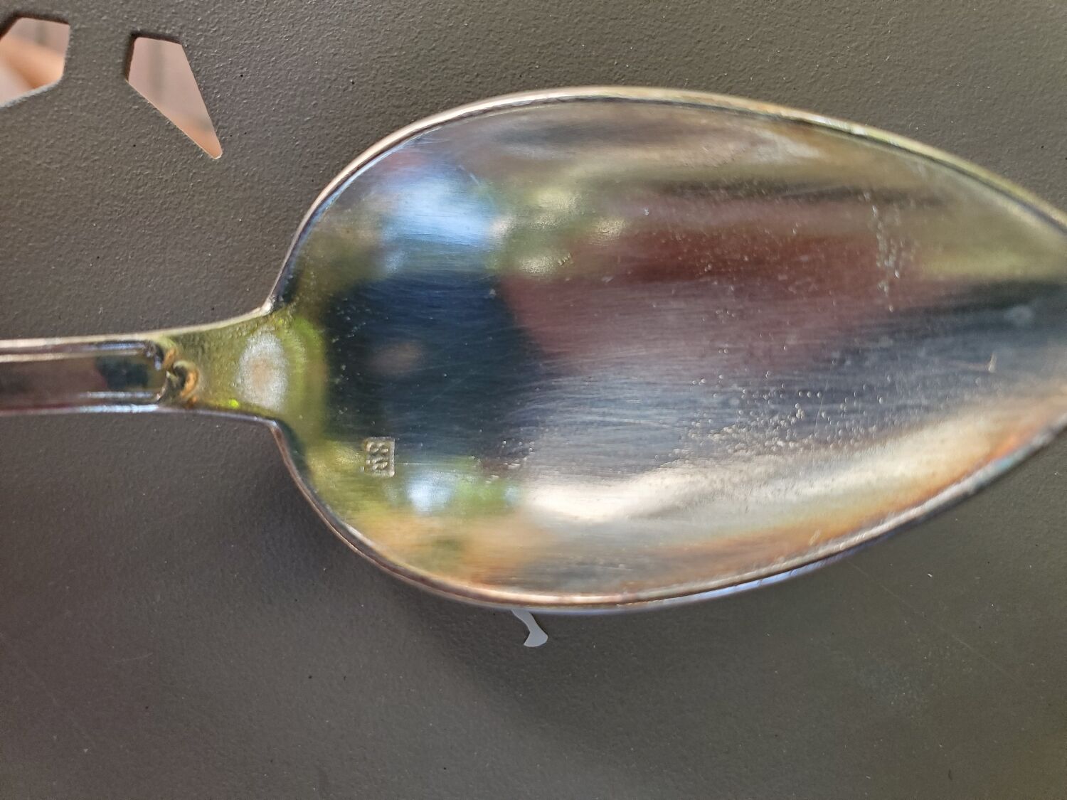 Silver-plated metal cutlery set