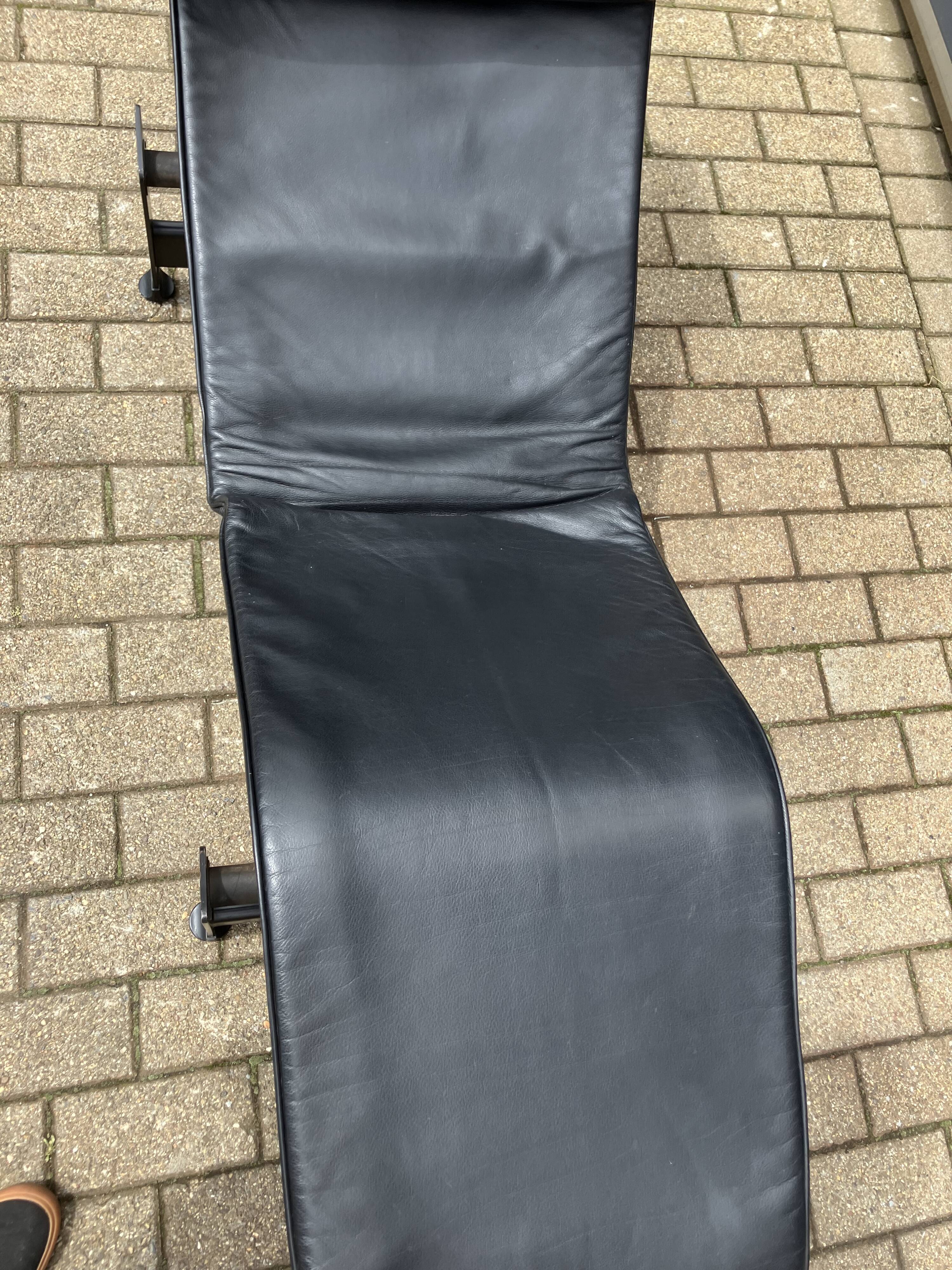 Cassina Lc4 Le Corbusier chaise longue