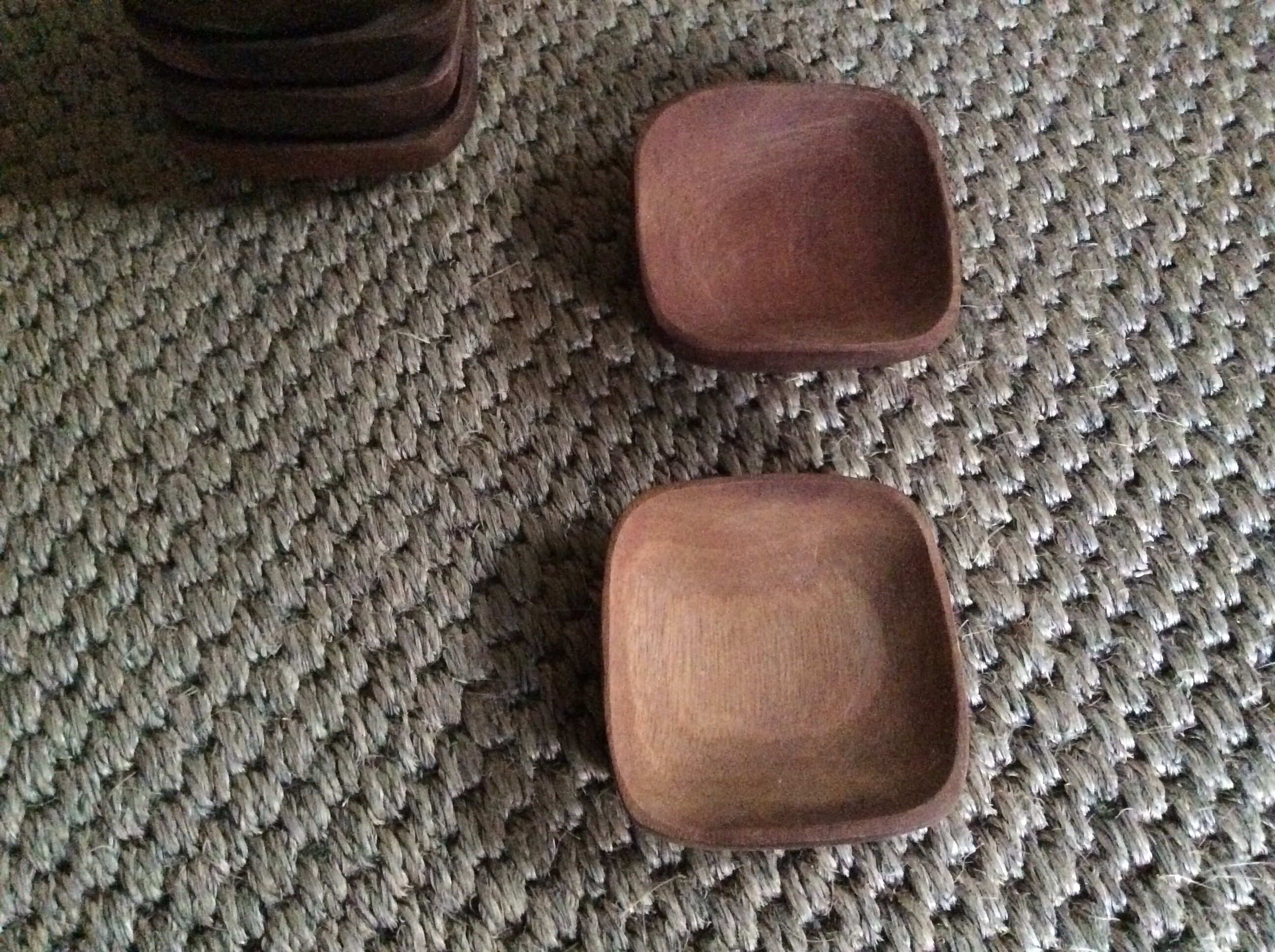 Series of 6 wooden ramekins