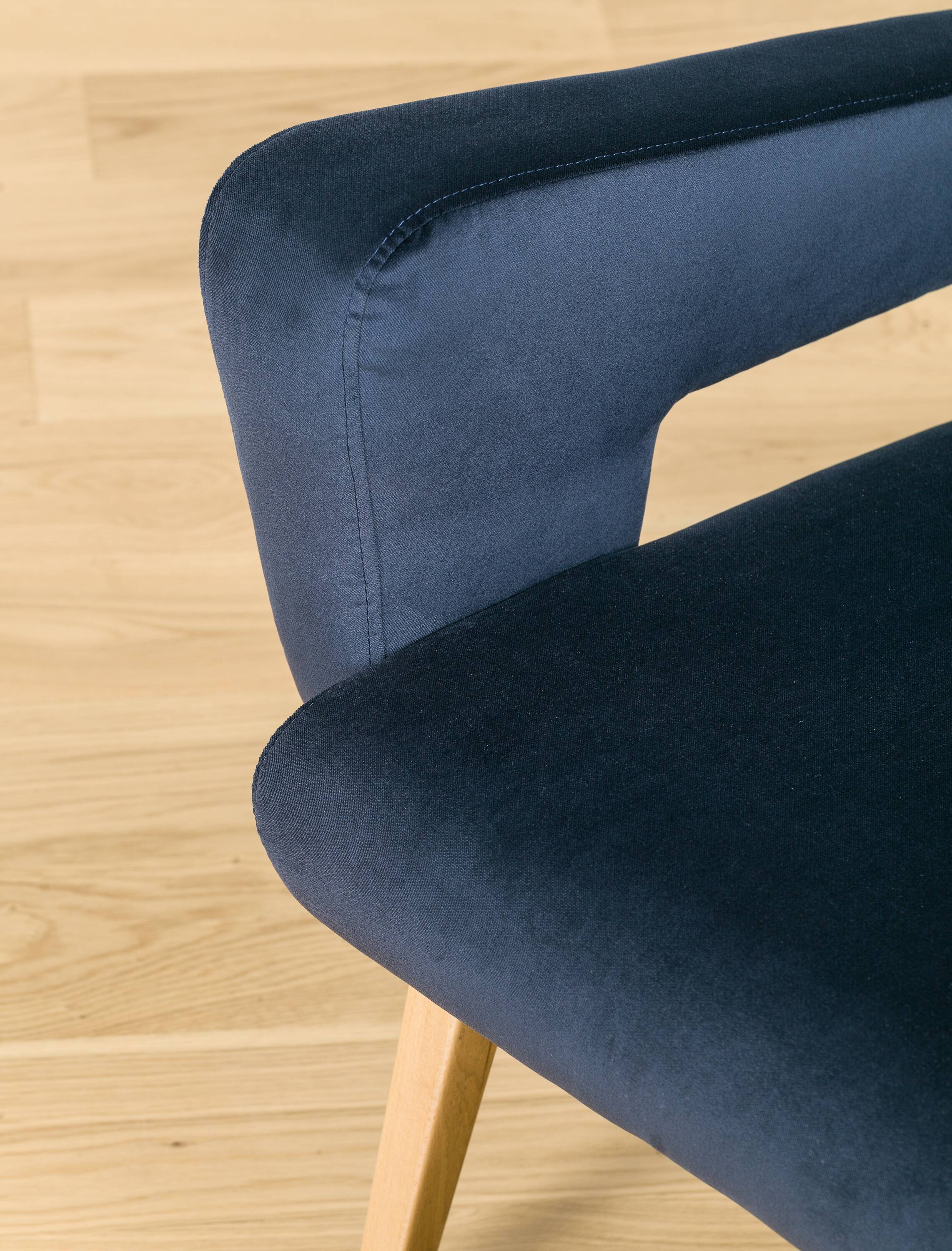 Ensemble de 2 fauteuils en velours de jitona, années 60