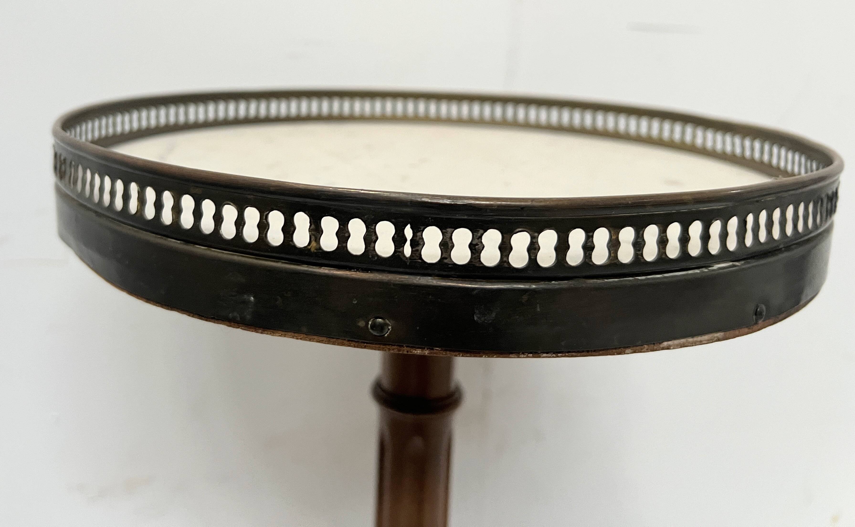 Louis XVI style side table in beech and marble, 20th century.