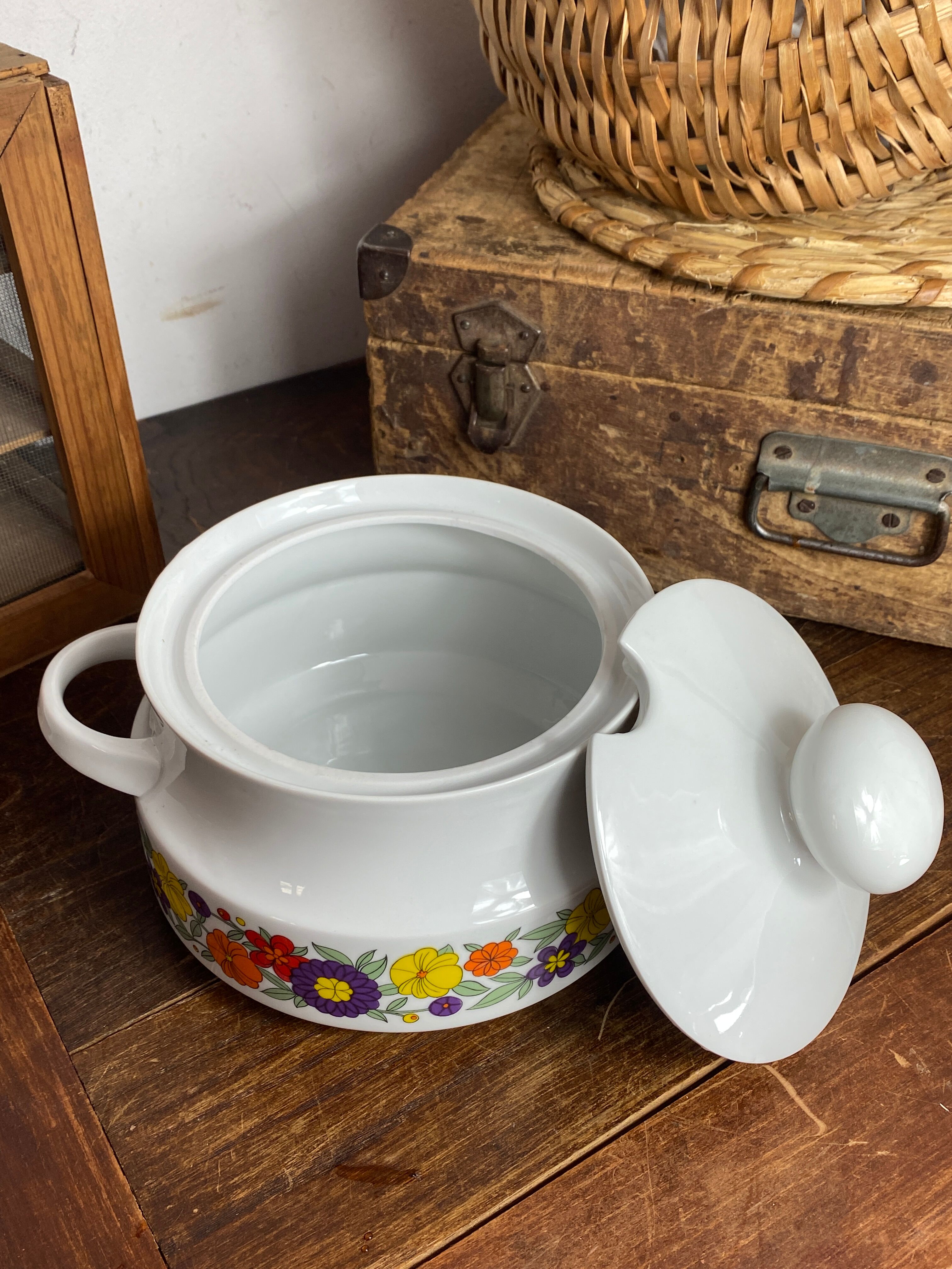 Bavarian porcelain soup tureen