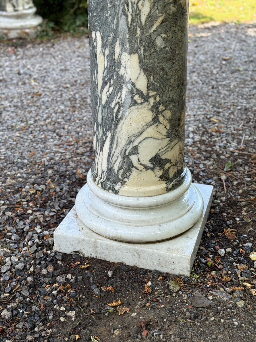 Pair of large green and white cipollino marble columns, 294cm high, Italy circa 1880