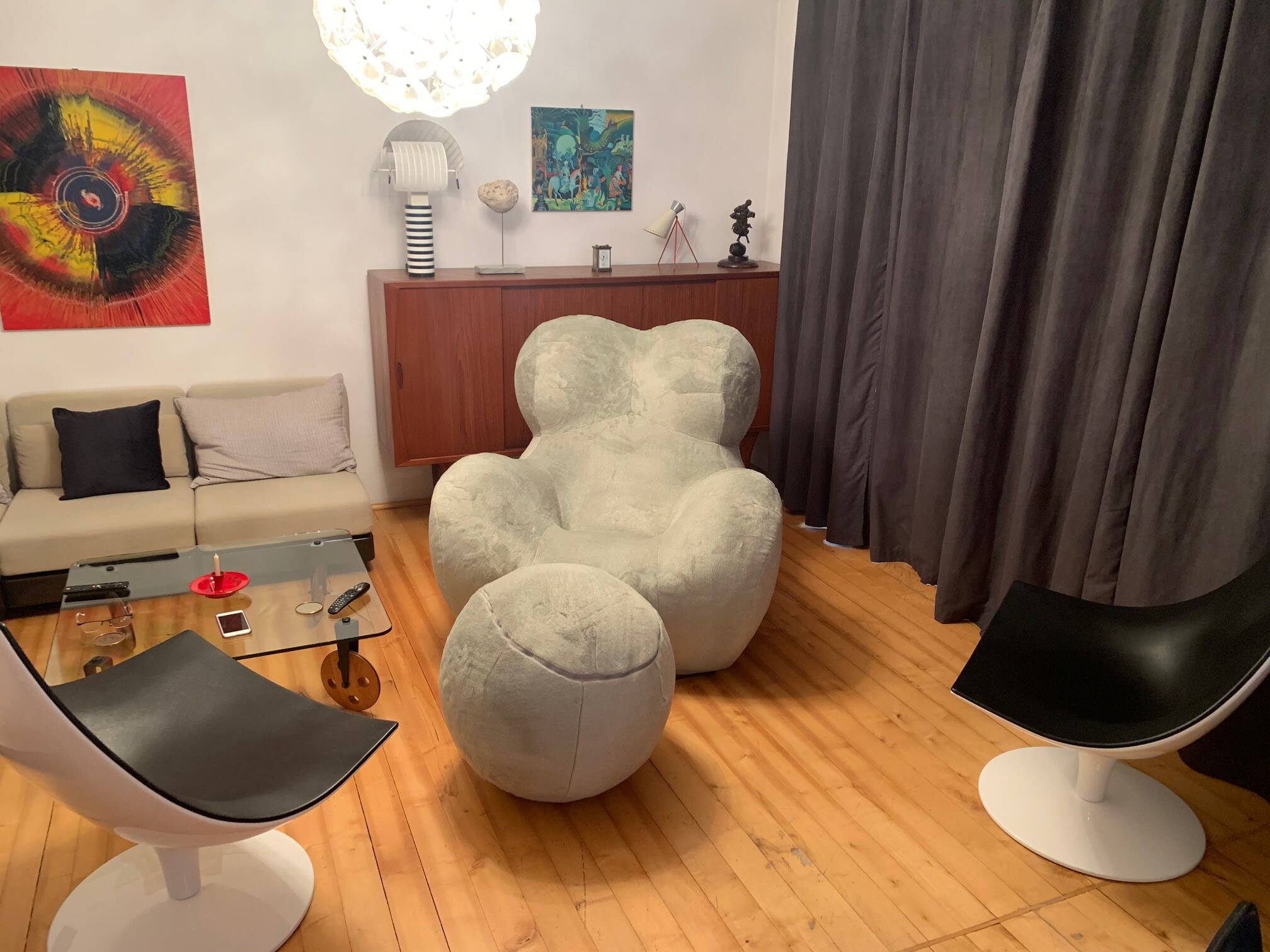 Big Mama" armchair designed by Gaetano Pesce, UP limited 40, B&B Italia