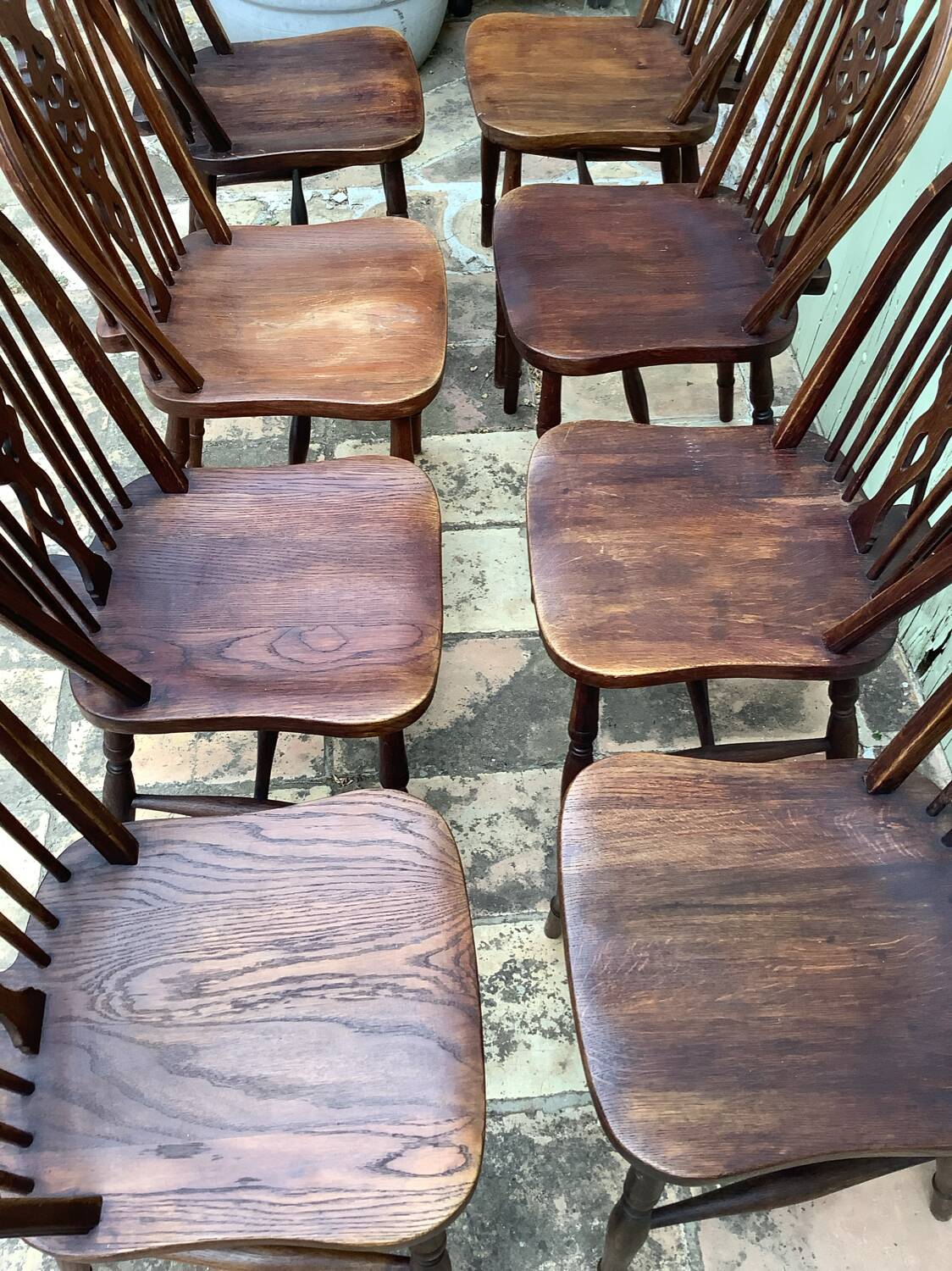 8 Windsor chairs