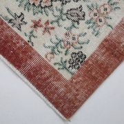 Coral red farmhouse floral rug 206x112cm