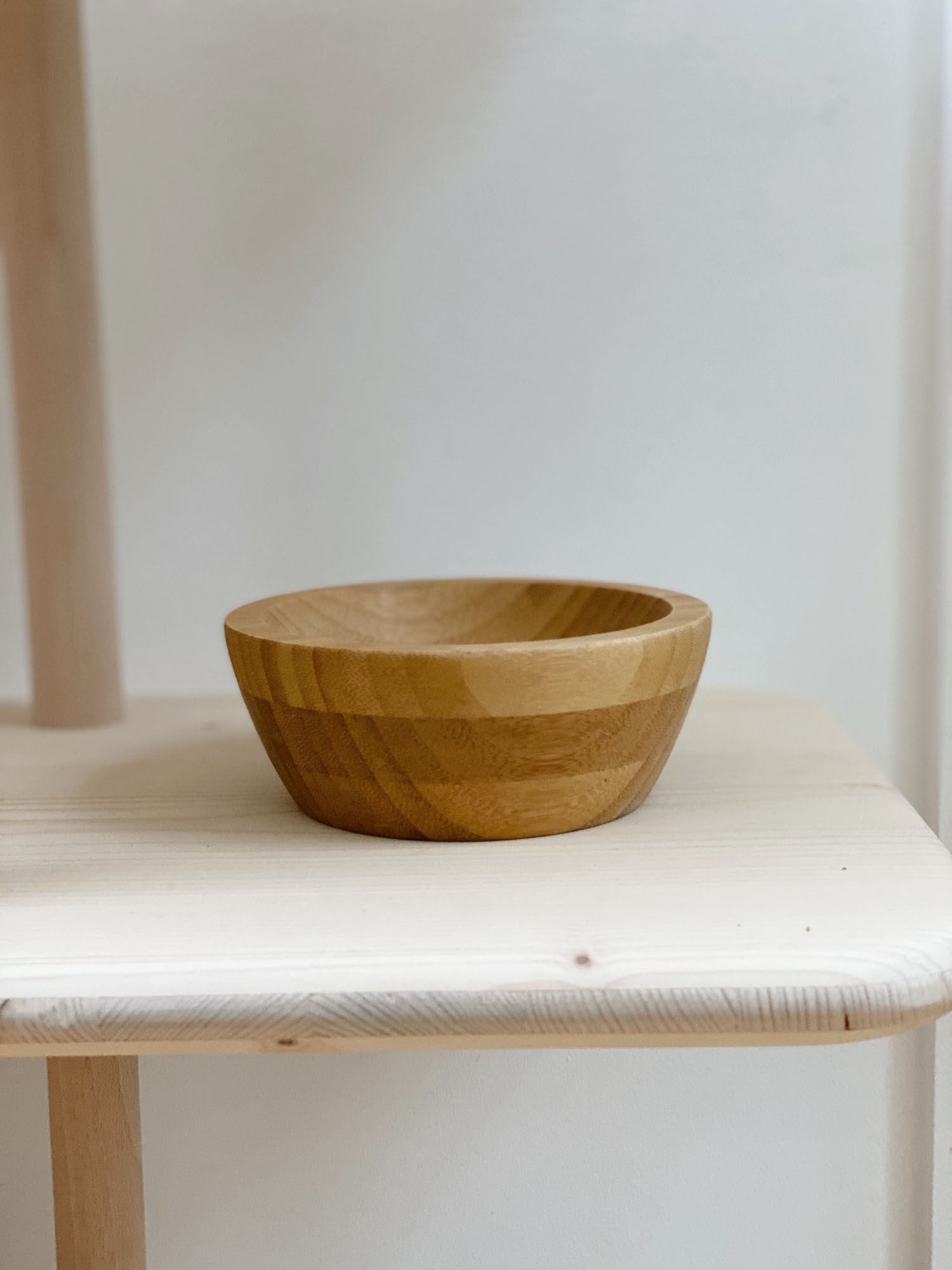 Light wood cup