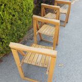 4 folding chairs