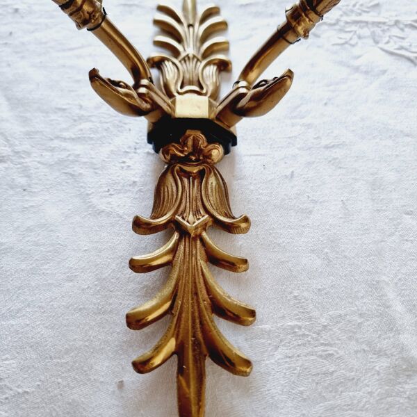 Paire d'appliques murales de style Empire en bronze doré et vert Empire, mi