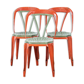 Multipl's three-chair series