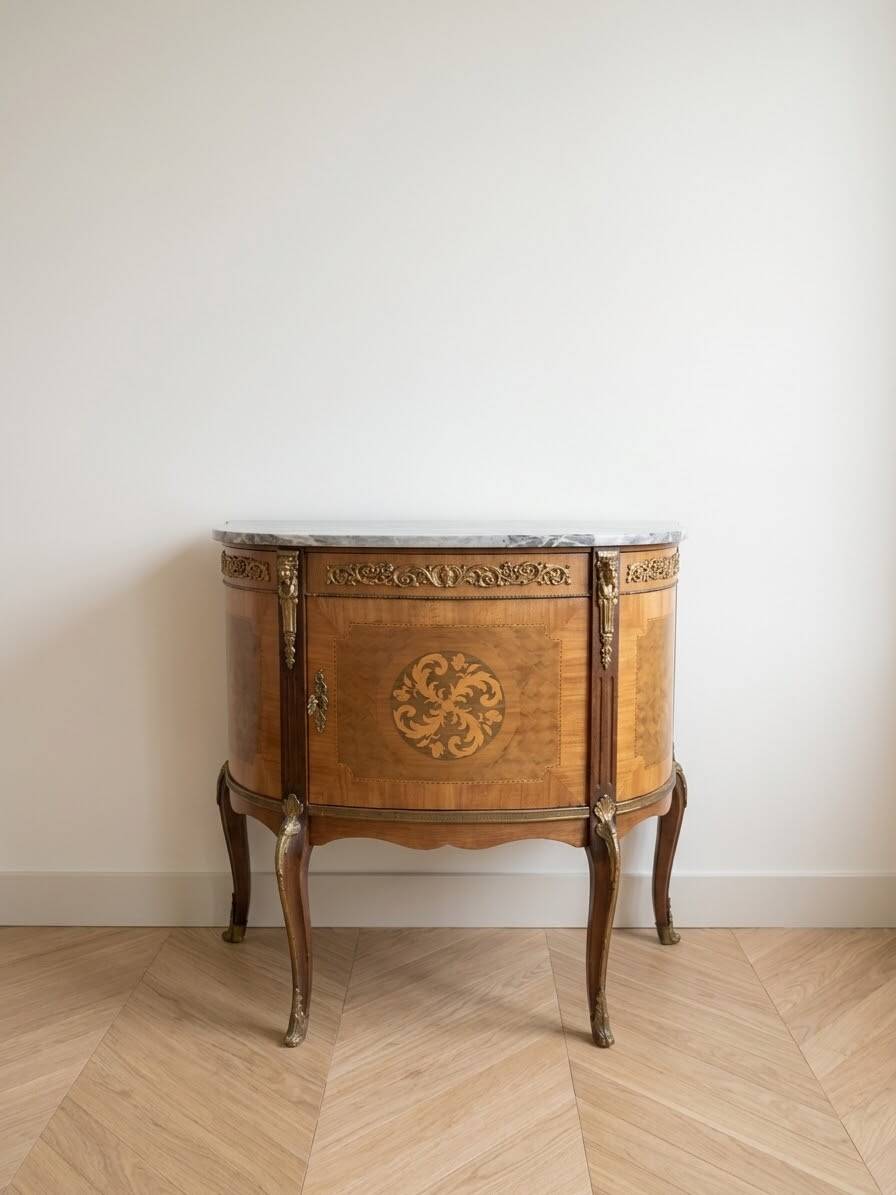 Rounded furniture in Louis XV style