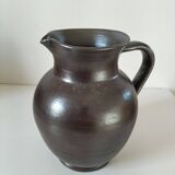 Jug with handle