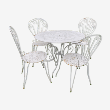 Salonde jardin 1 table 4 chaises