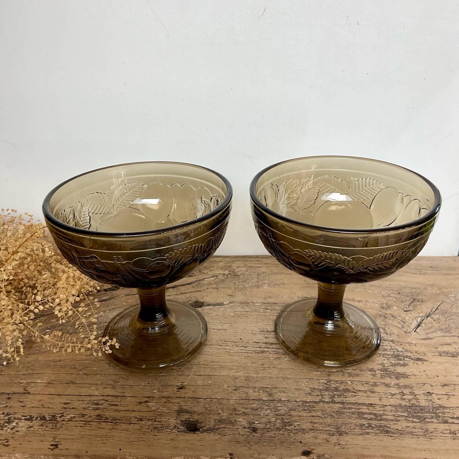 6 vintage Luminarc smoked glass fruit bowls