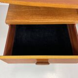 Vintage desk from G-Plan  by Victor Wilkins from the 1960s.