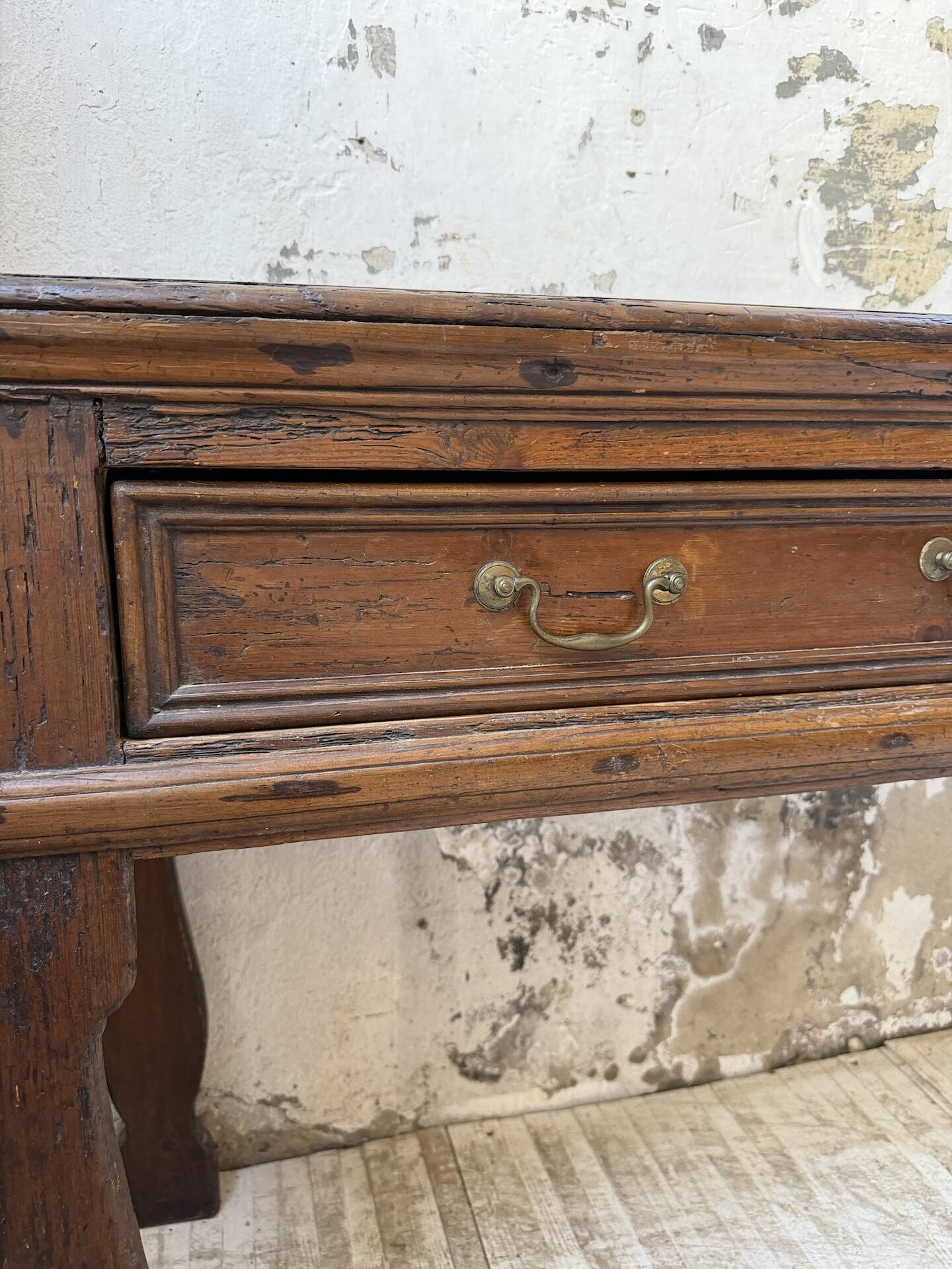 Console bois pin 1900
