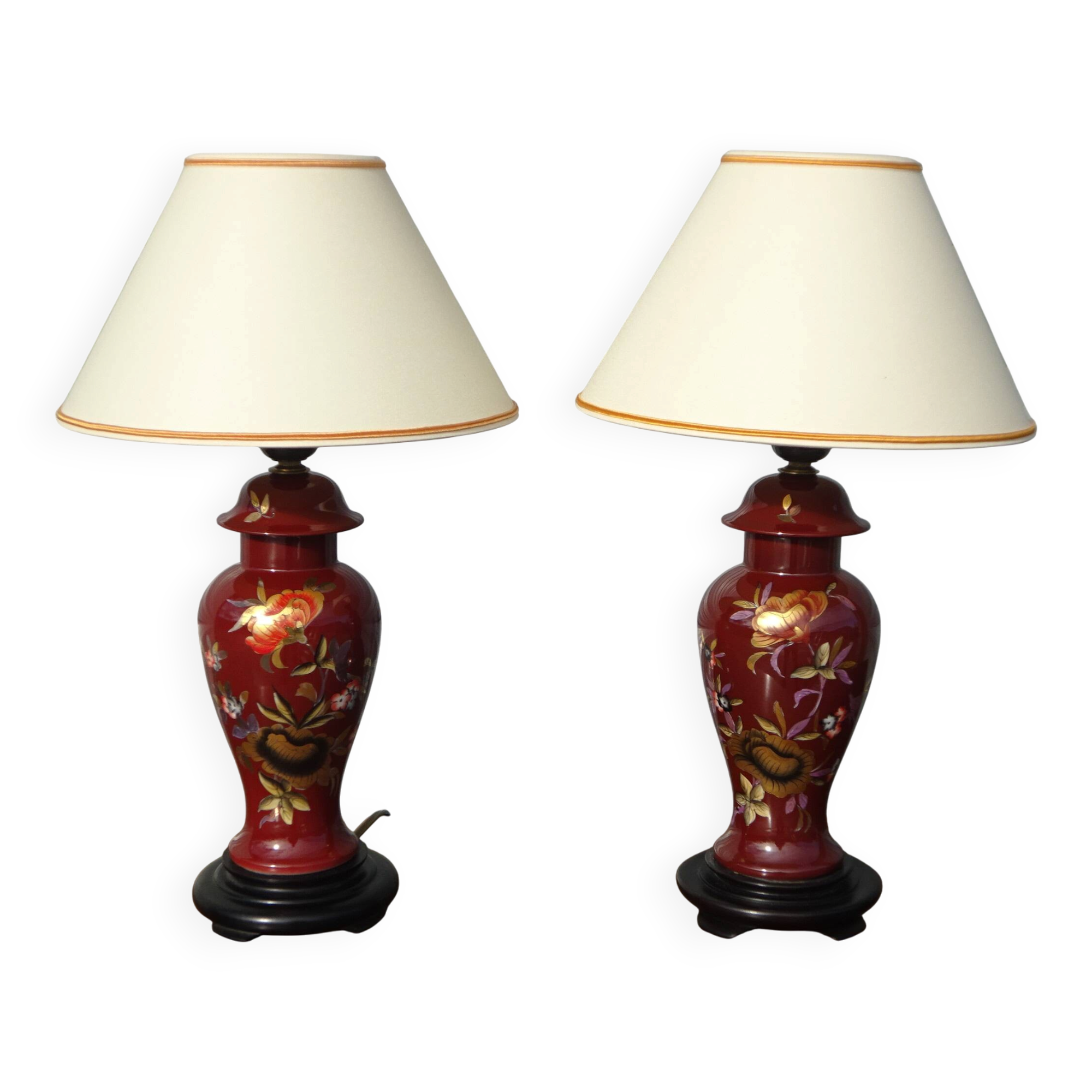 pair of bedside lamps in Limoges porcelain