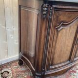 Enfilade en noyer de style Louis XV en noyer et marbre