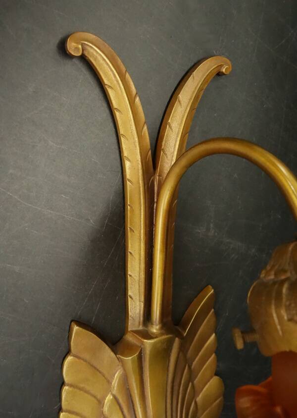 Pair of wall sconces with peacocks from the Art Nouveau period - bronze by Charles Ranc.