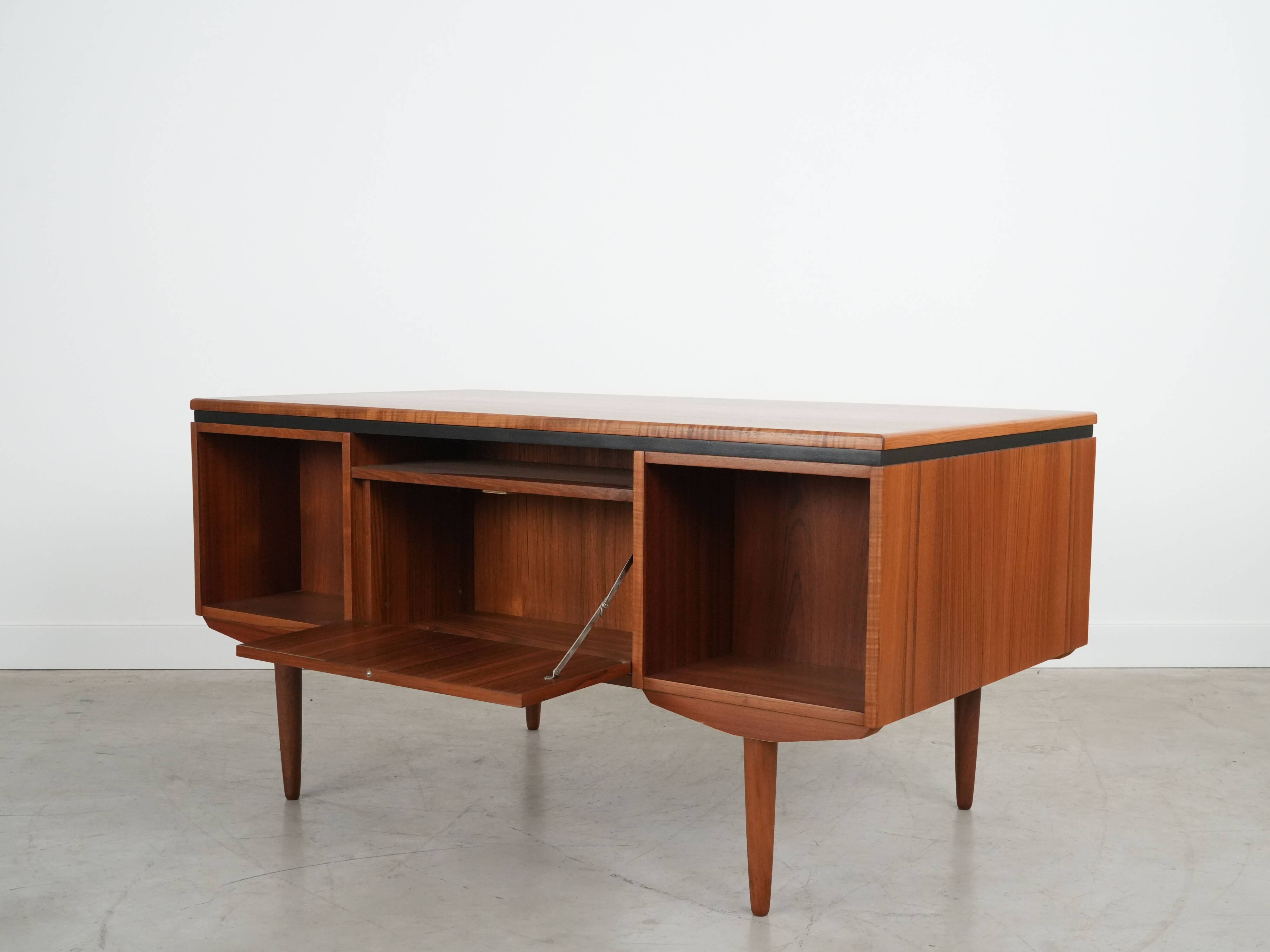Teak desk, Danish design, 1960s, designer: J. Svenstrup
