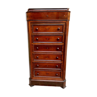 Safe deposit box