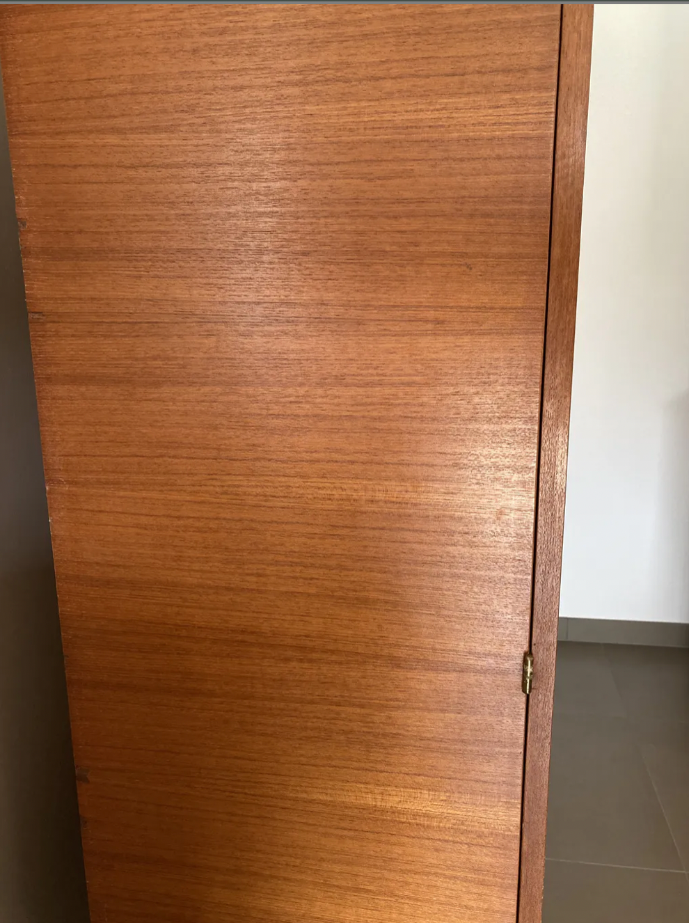 Secretary cabinet