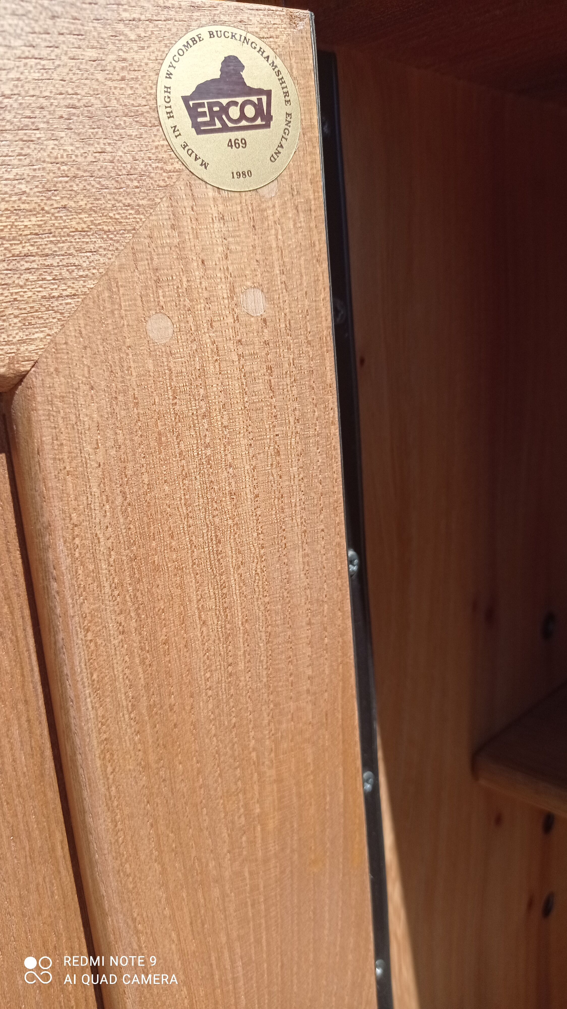 Cabinet à coktail Ercol