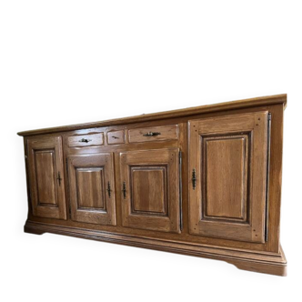 Very beautiful quality solid oak.