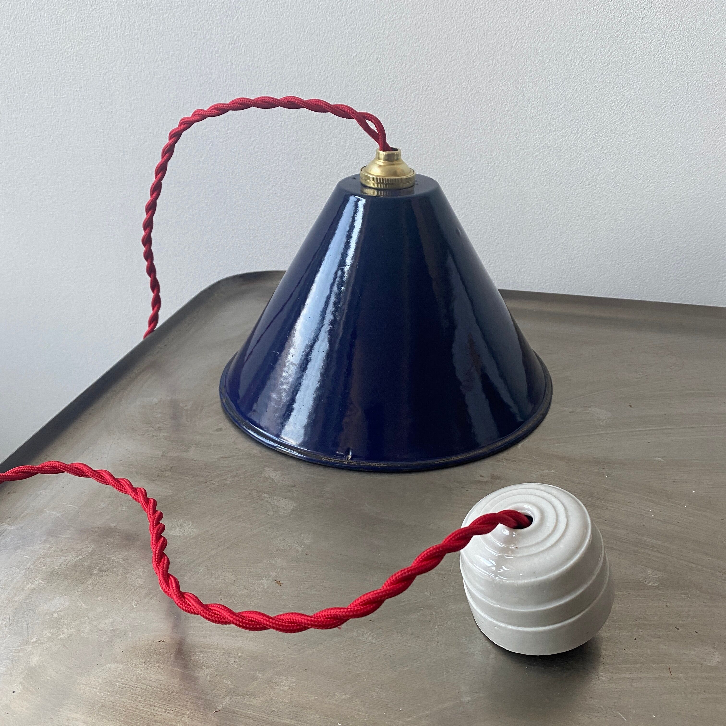 Lot 2 industrial suspensions blue emaillees 20 cm