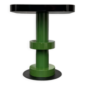 Table basse, chevet  dans le style Memphis d'Ettore Sottsass, post 2000