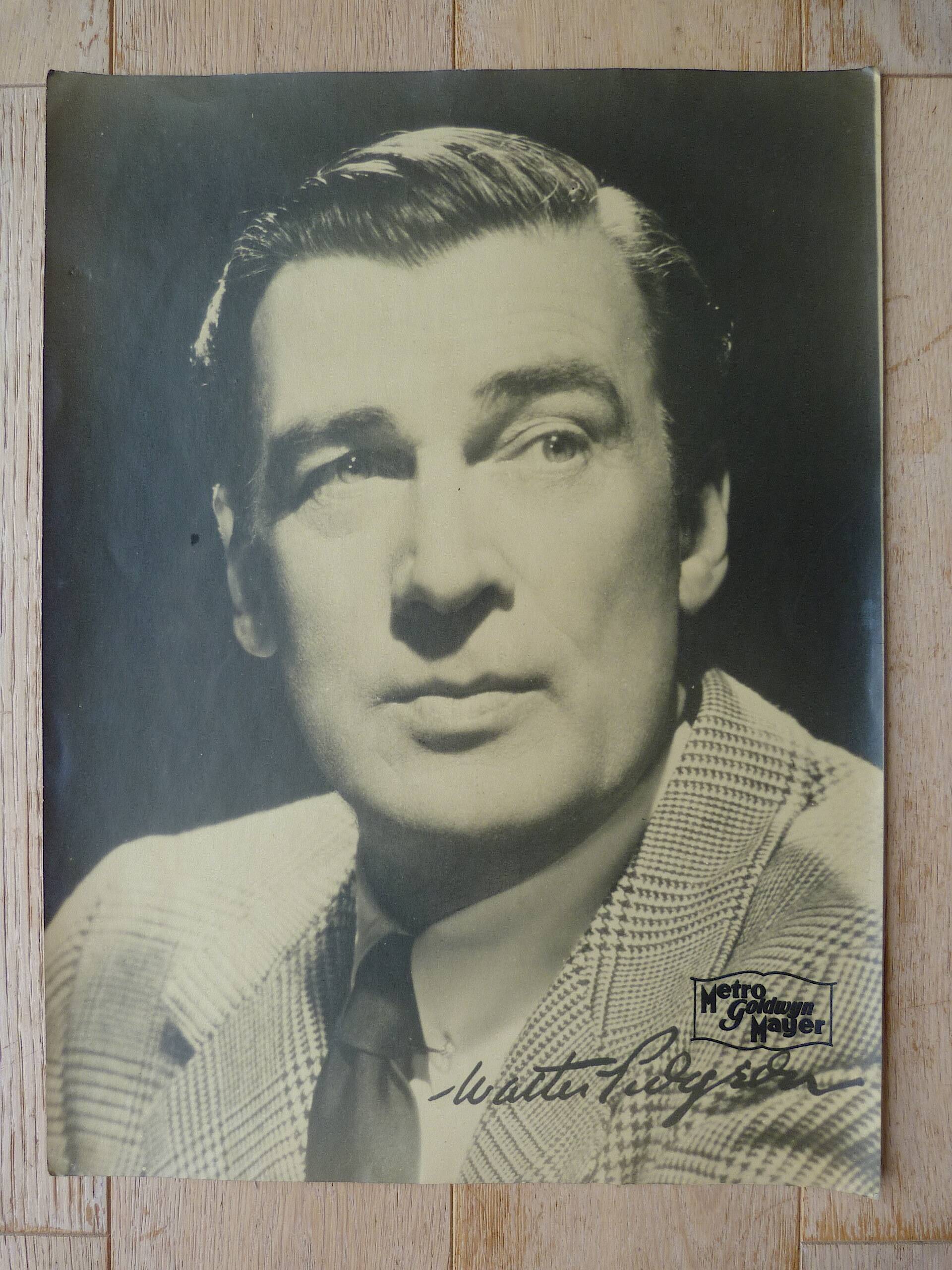 8 vintage autographed photos of American stars Metro Goldwin Mayer