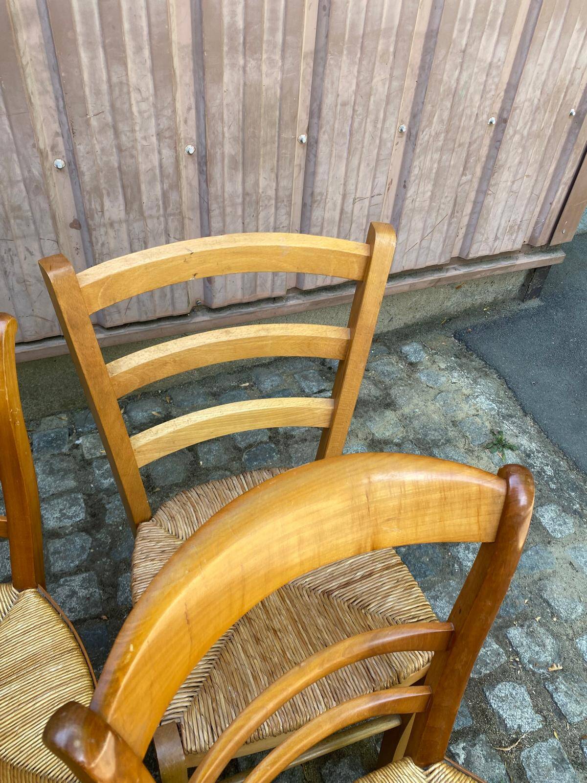 4 chaises de cuisine en bois massif paillées