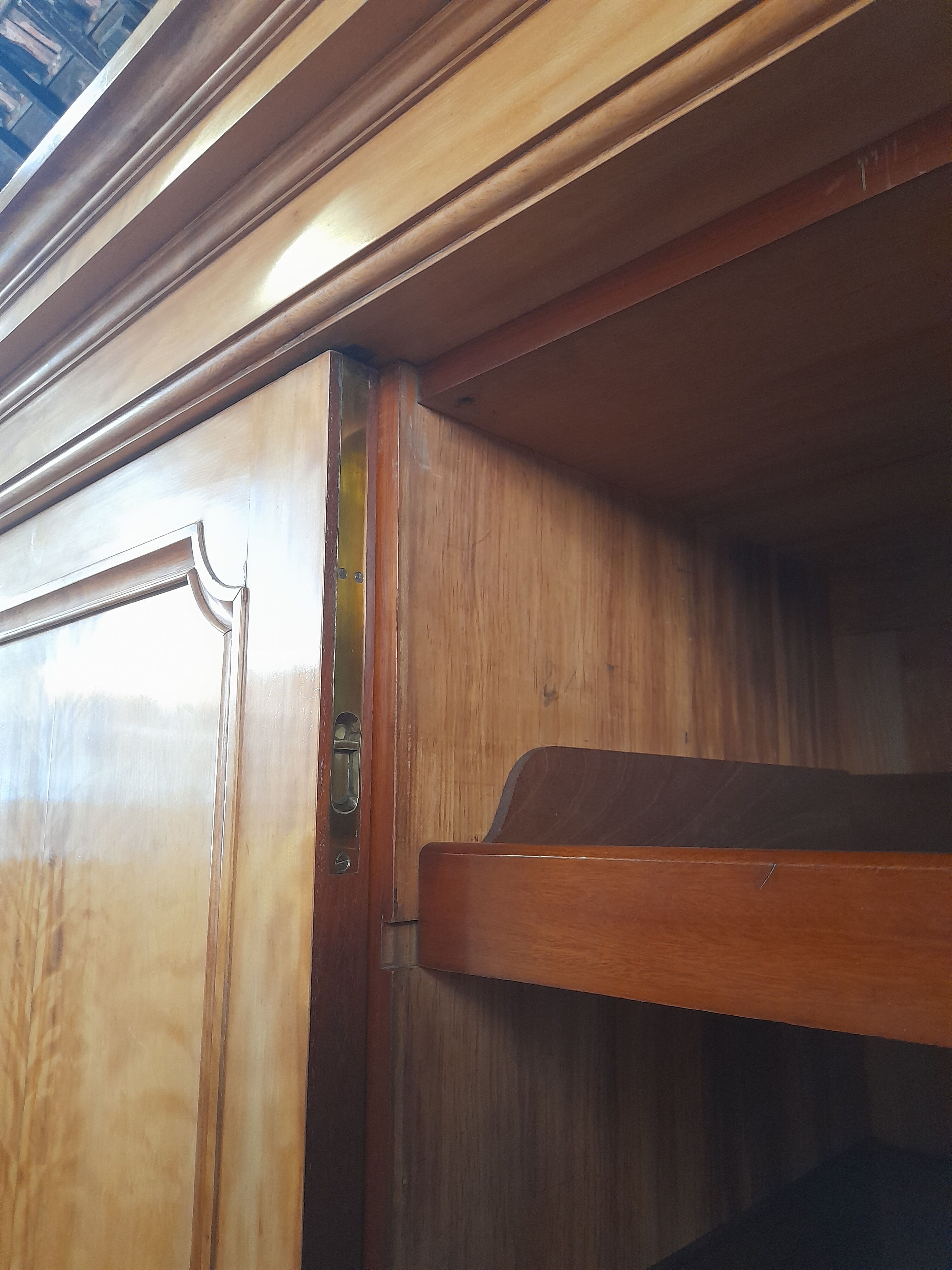 Armoire