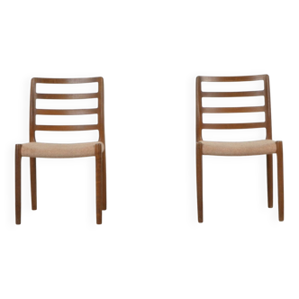 Set of 2 niels moller model 85 midcentury dining chairs from denmark in teak and wool. vintage moder