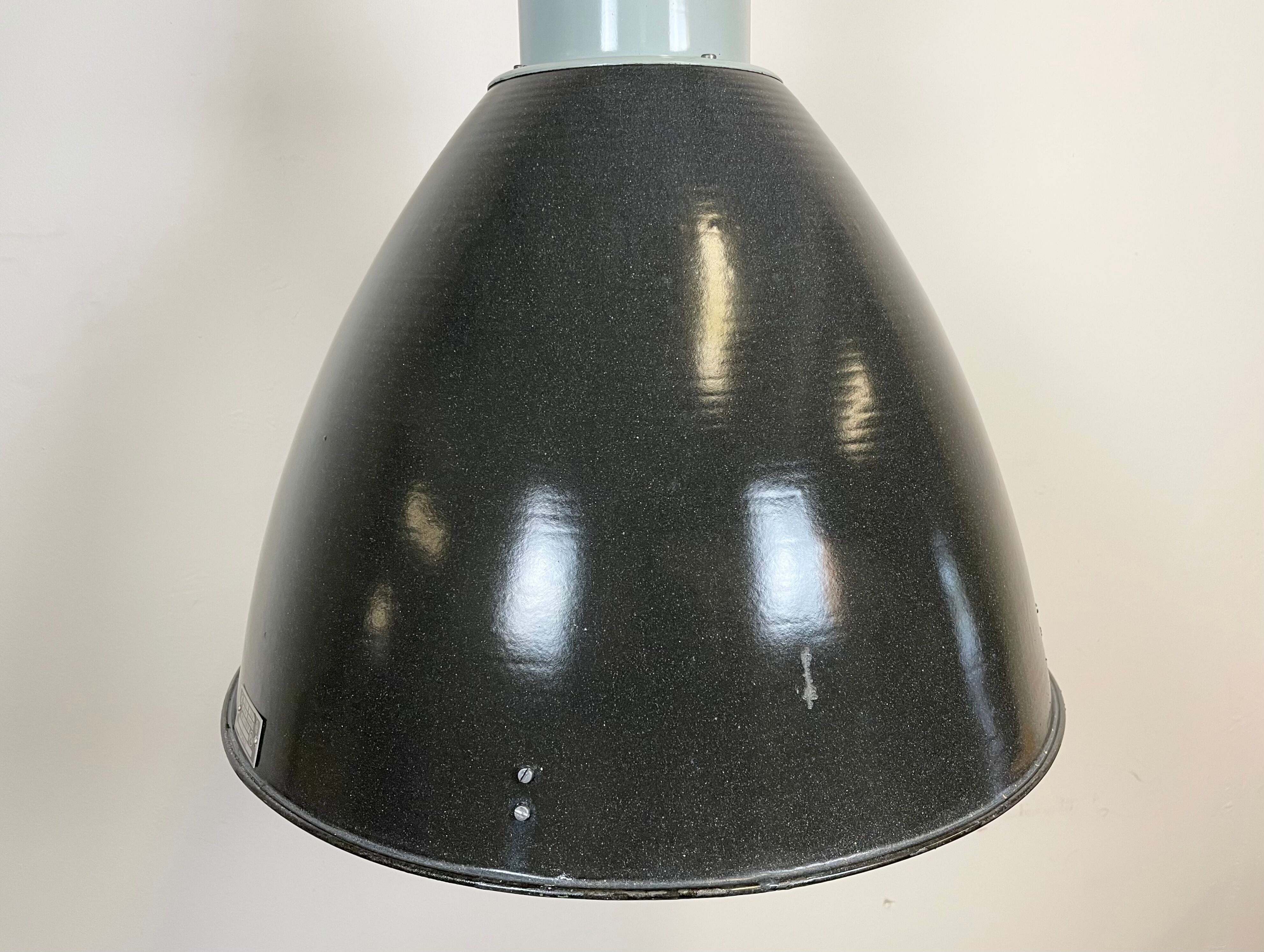 Large Industrial Enamel Factory Pendant Lamp from Elektrosvit, 1960s