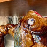 Fish pitcher