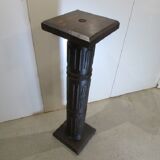 Fifth wheel column in cast iron and wood