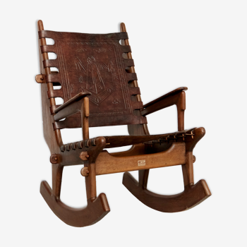 Angel I. Pazmino rocking-chair for Muebles de Estilo