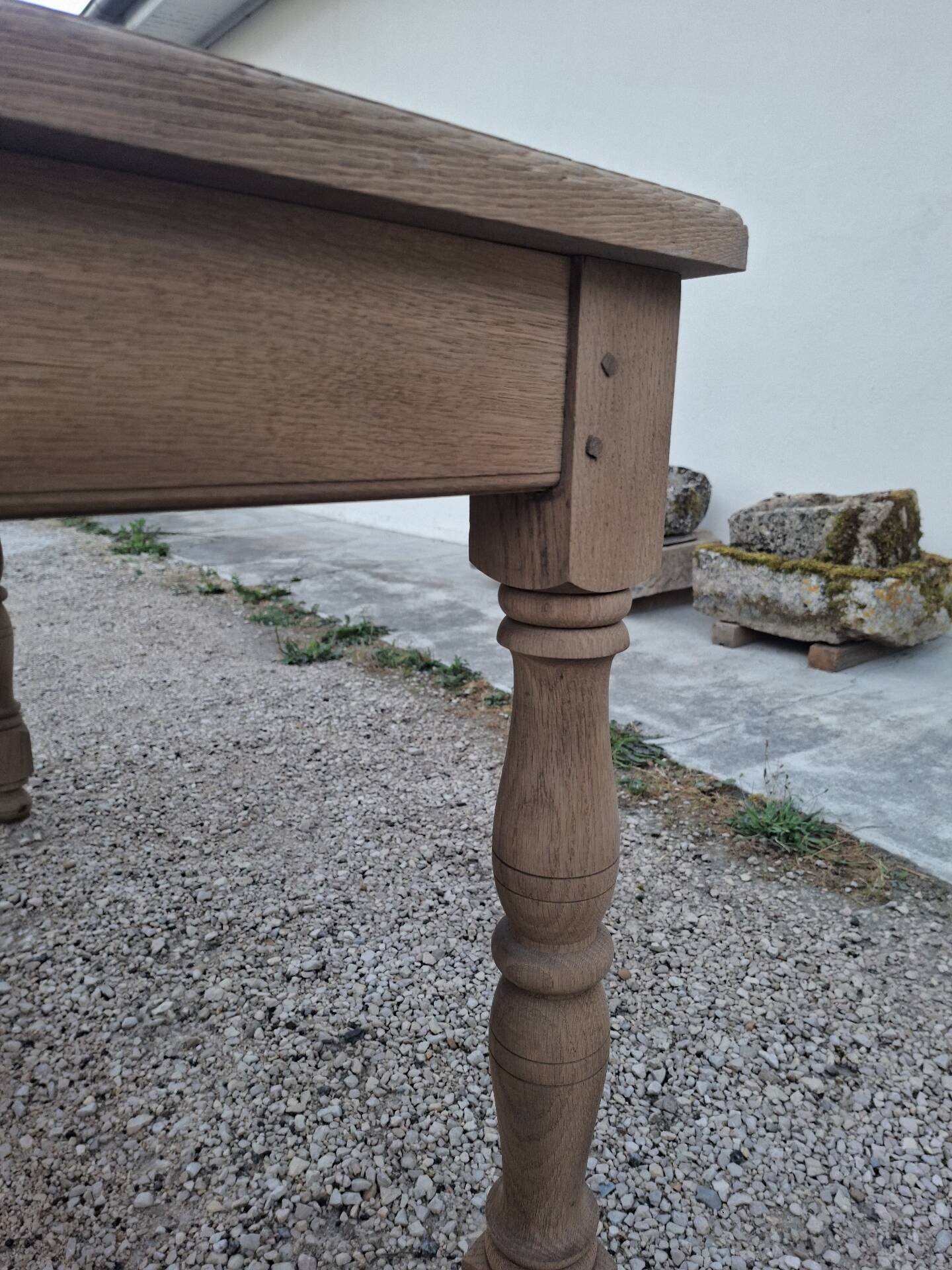 Solid oak farmhouse table fully sandblasted.