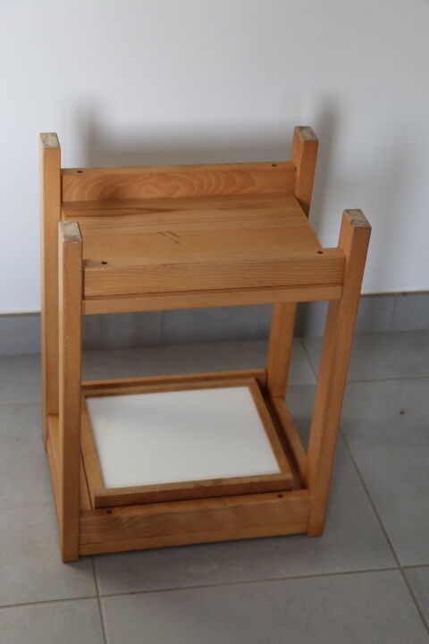 Pair of light beech bedside tables