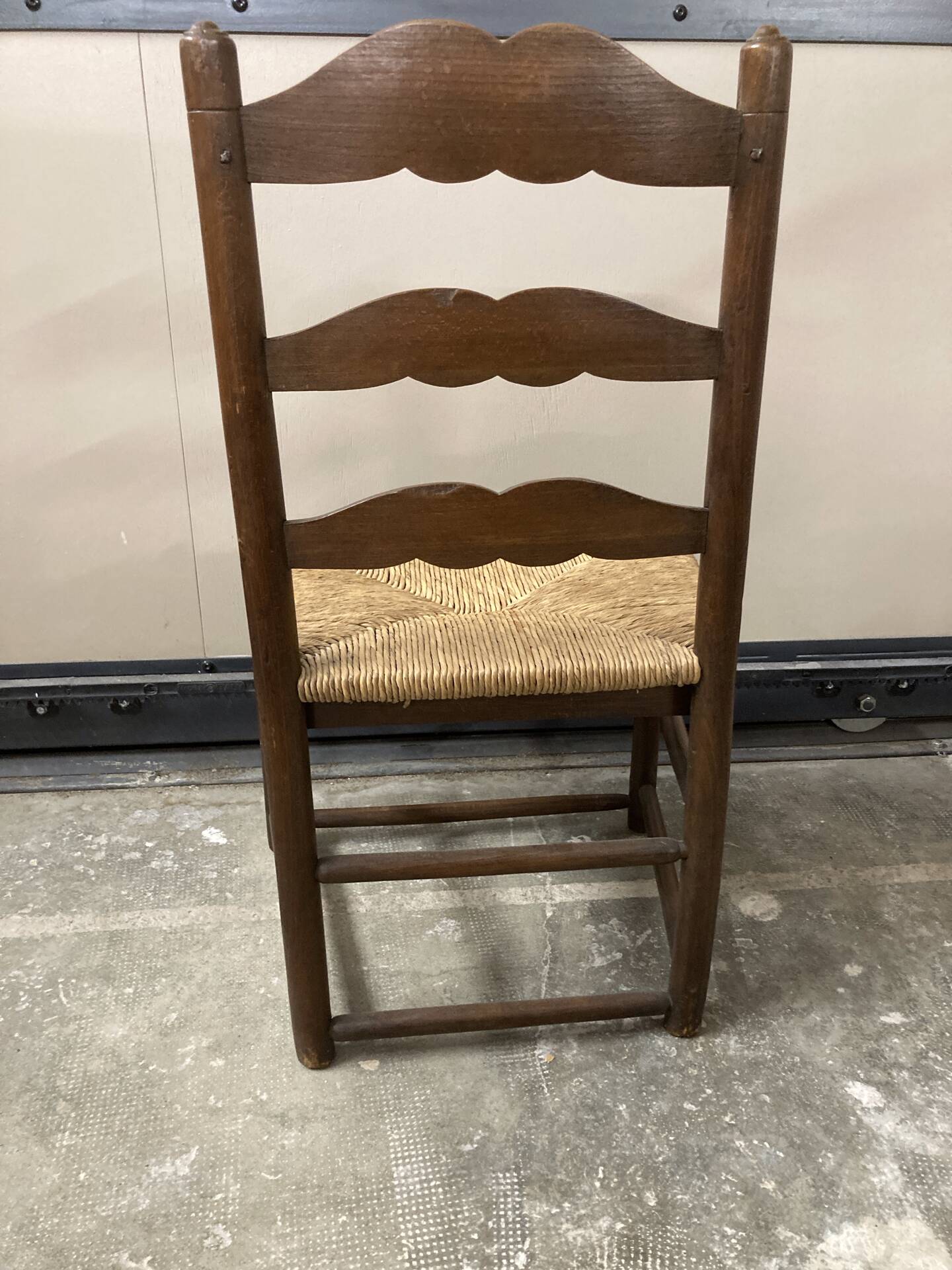 Ancienne chaise en rotin