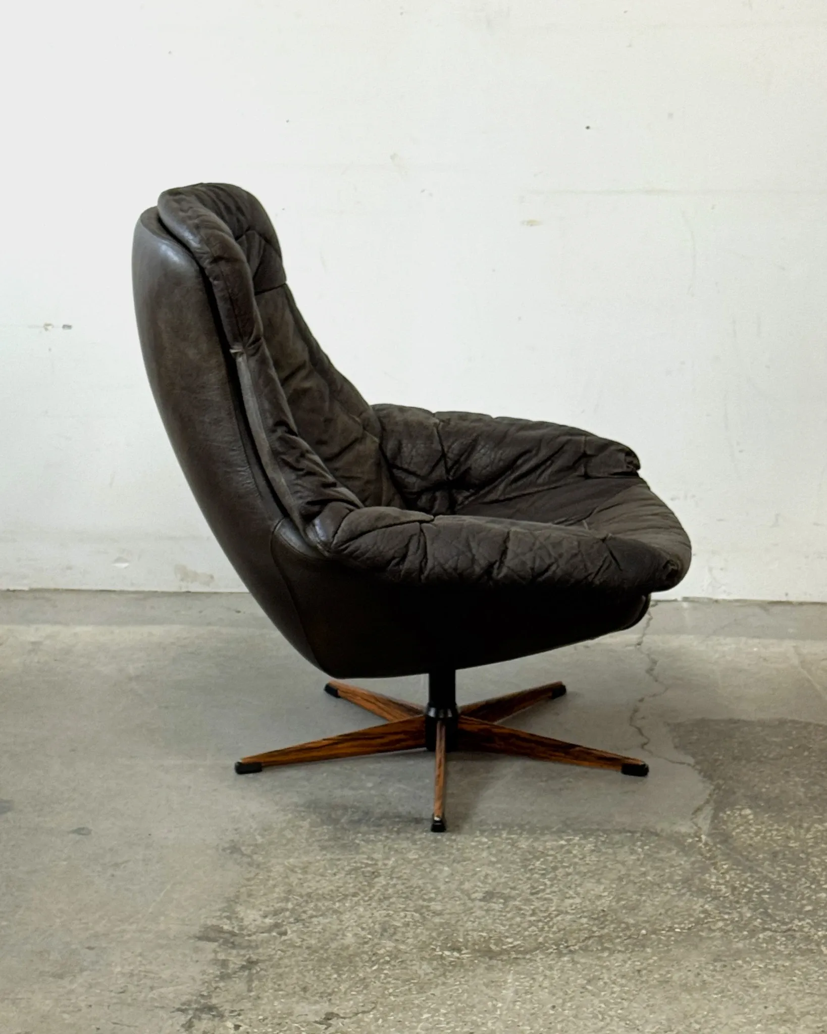 "Silhouette" armchair, designed by H.W. Klein, Denmark, 1970s, mid-c, vntg
