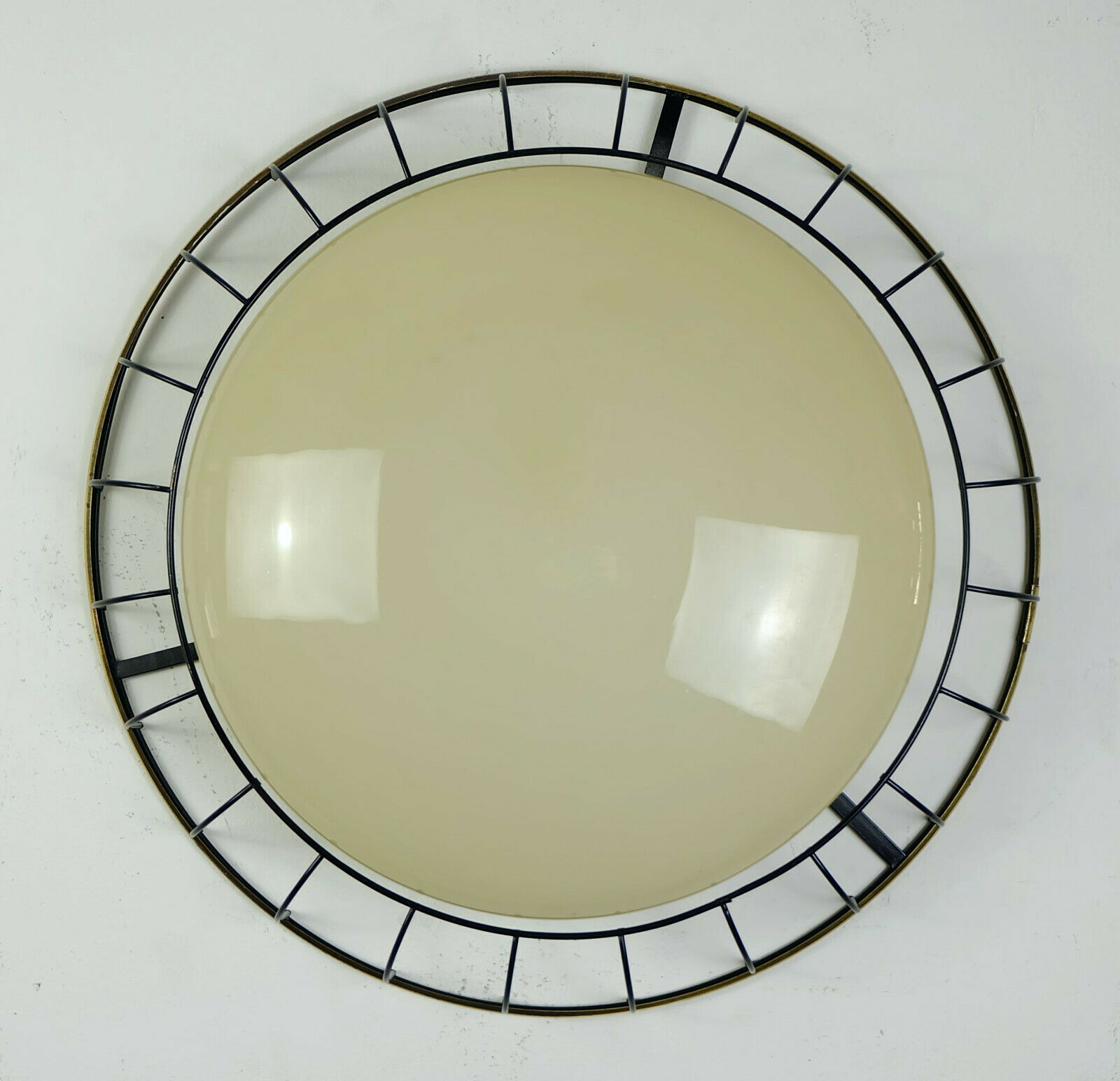 1930s to 50s glass ceiling lamp plafoniere with metal wire and brass frame