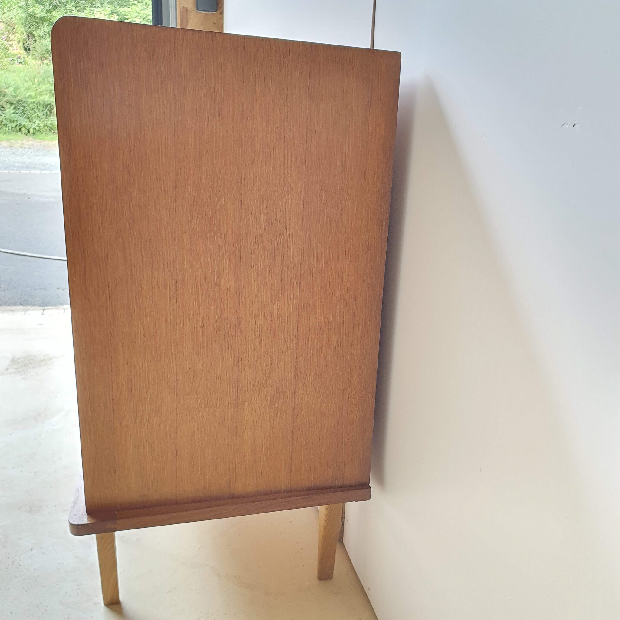 Vintage chest of drawers